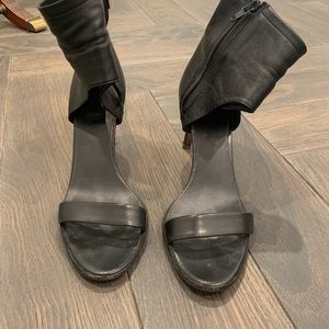 Vince ankle cuff heel open toe sandals - black.